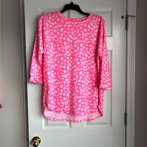 crown & ivy Hot Pink and White Abstract Print Long Sleeve Top